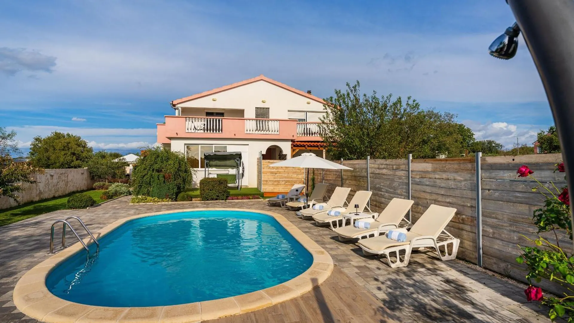 My Dalmatia - Holiday Home Maroko With Private Pool Galovac