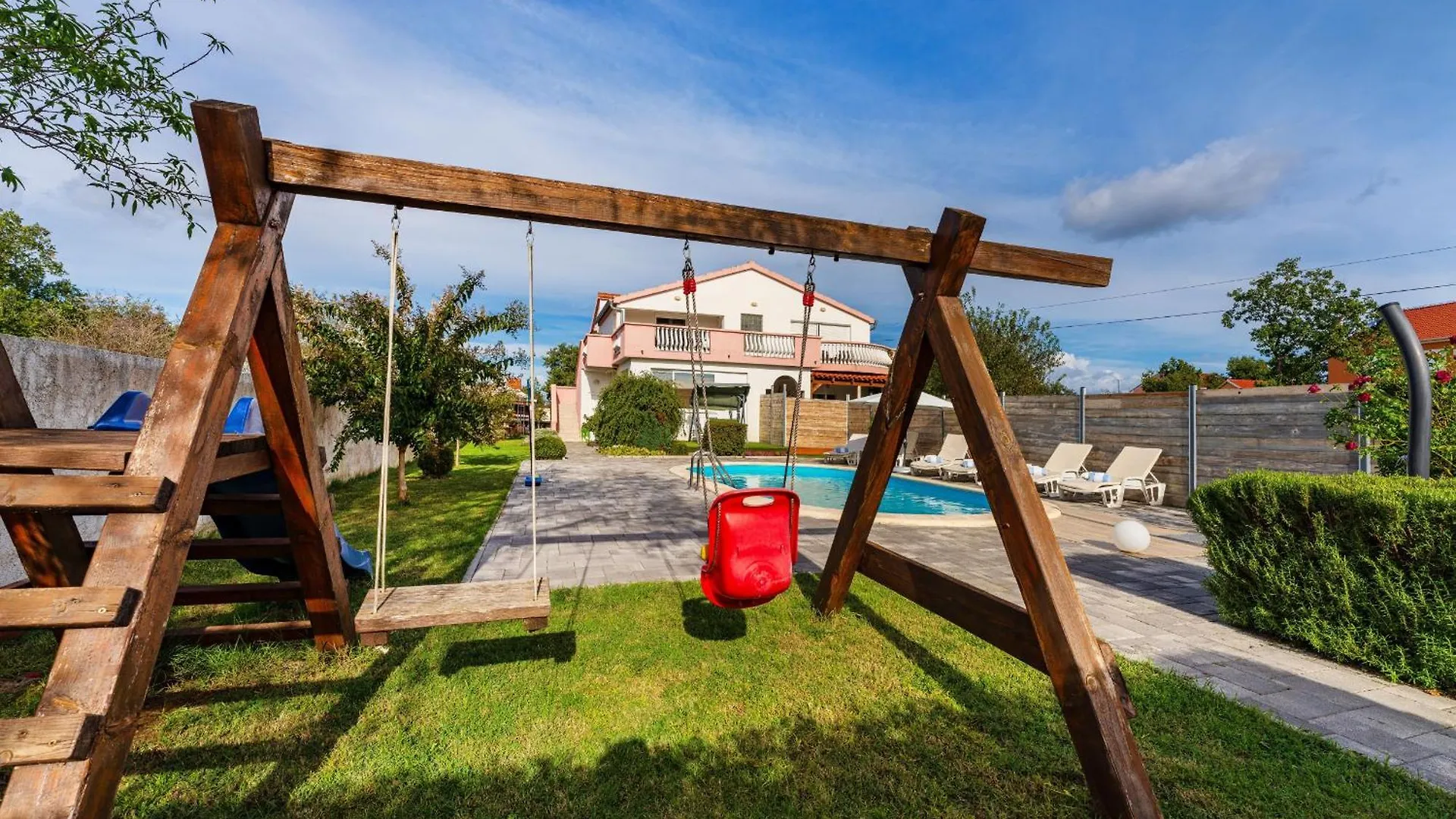 My Dalmatia - Holiday Home Maroko With Private Pool Galovac