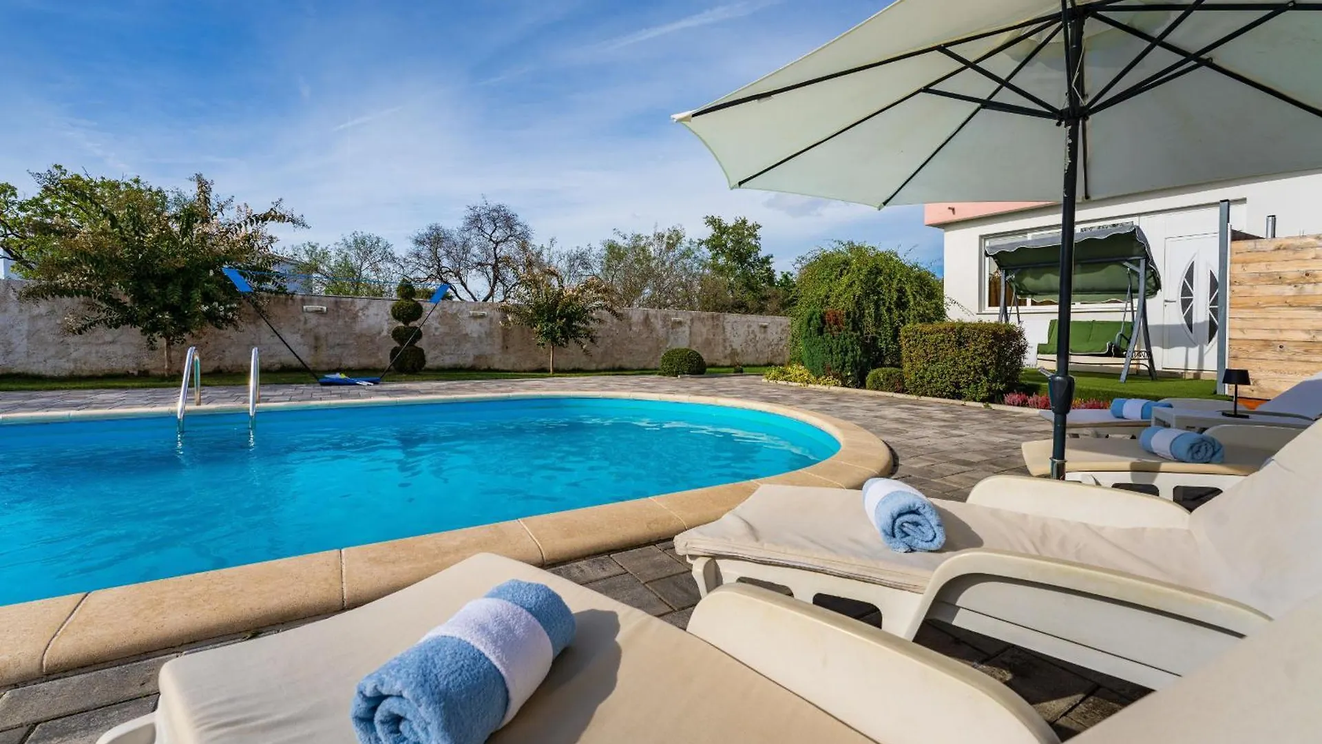 My Dalmatia - Holiday Home Maroko With Private Pool Galovac
