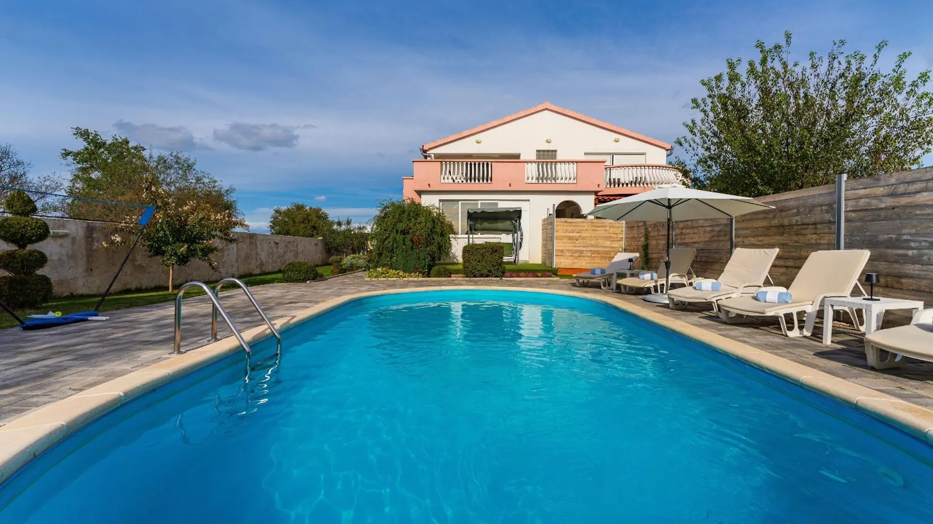 My Dalmatia - Holiday Home Maroko With Private Pool Galovac